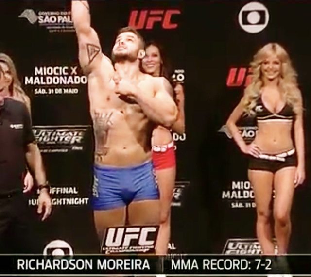 Rick Monstro na pesagem oficial do UFC